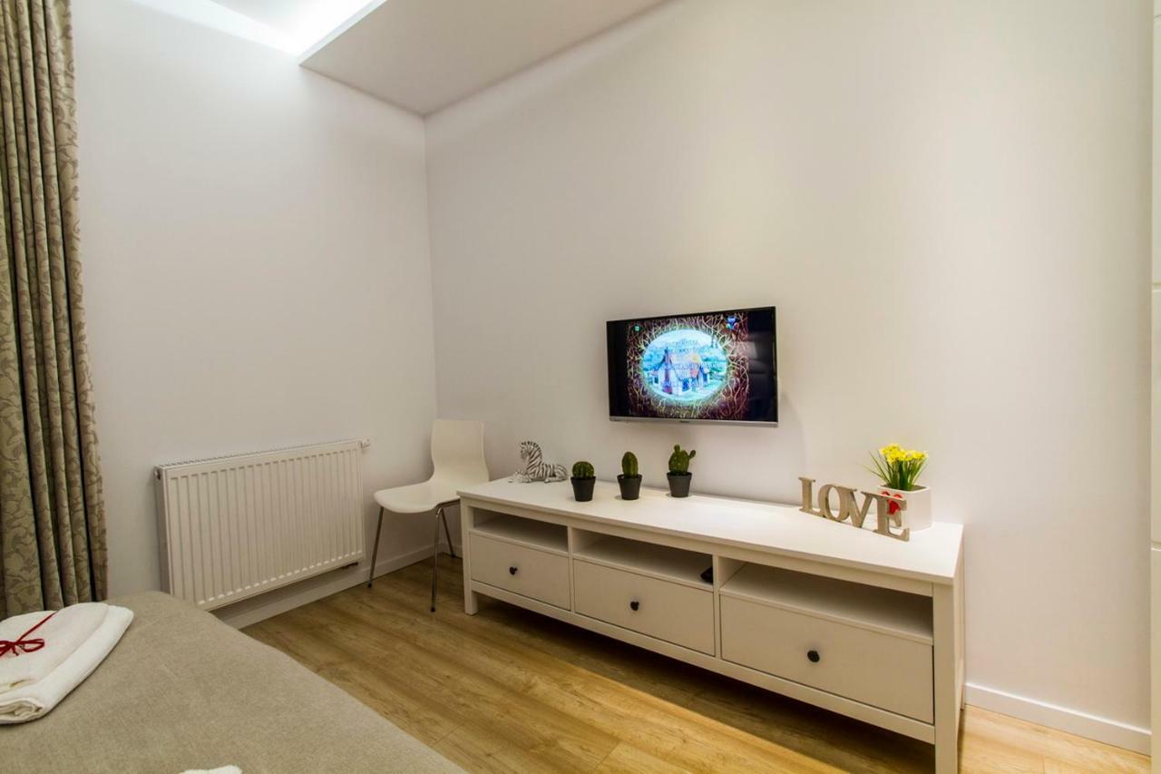 Apartament Pajo I -Rezydencja Tatry--Grota Solna--Taras--Garaz Podziemny ザコパネ エクステリア 写真
