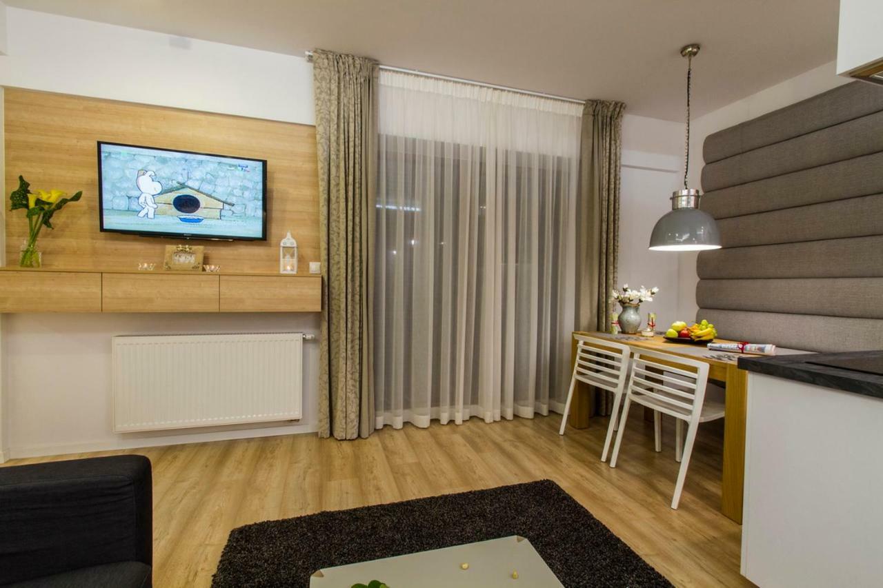 Apartament Pajo I -Rezydencja Tatry--Grota Solna--Taras--Garaz Podziemny ザコパネ エクステリア 写真