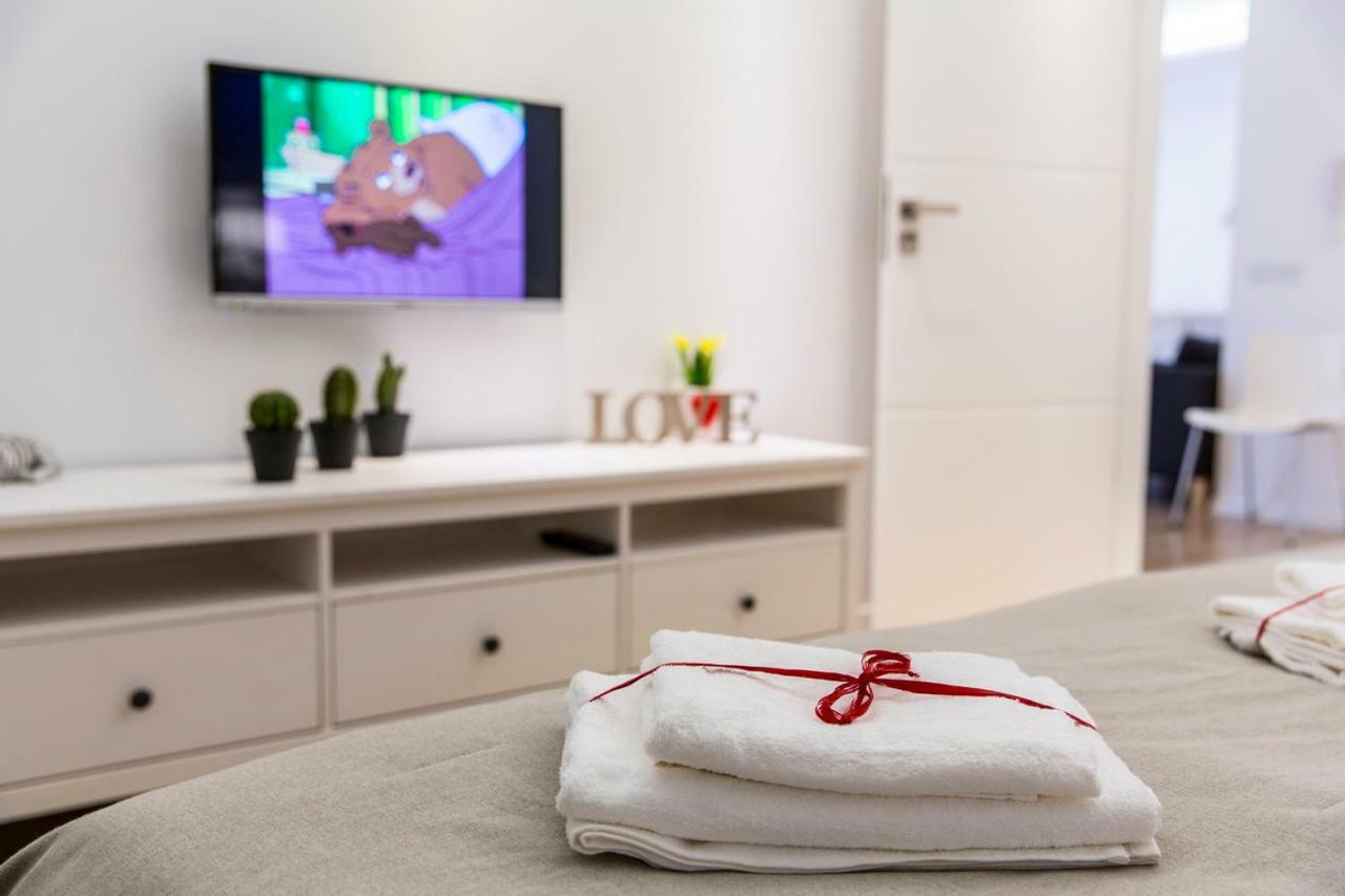 Apartament Pajo I -Rezydencja Tatry--Grota Solna--Taras--Garaz Podziemny ザコパネ エクステリア 写真