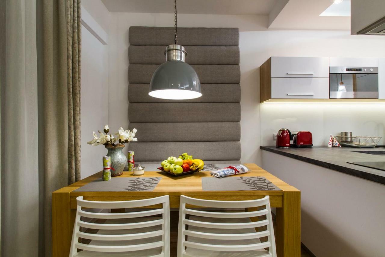 Apartament Pajo I -Rezydencja Tatry--Grota Solna--Taras--Garaz Podziemny ザコパネ エクステリア 写真