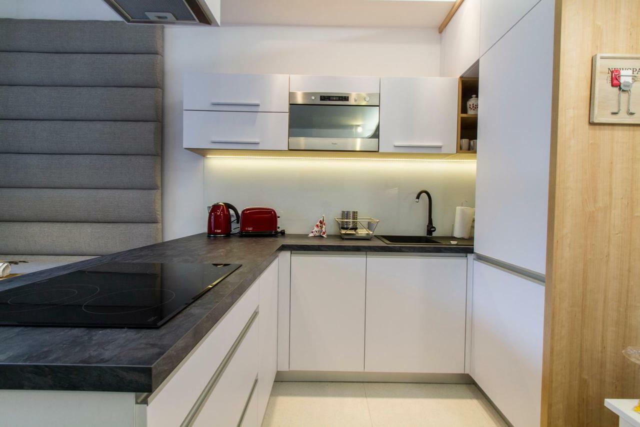 Apartament Pajo I -Rezydencja Tatry--Grota Solna--Taras--Garaz Podziemny ザコパネ エクステリア 写真
