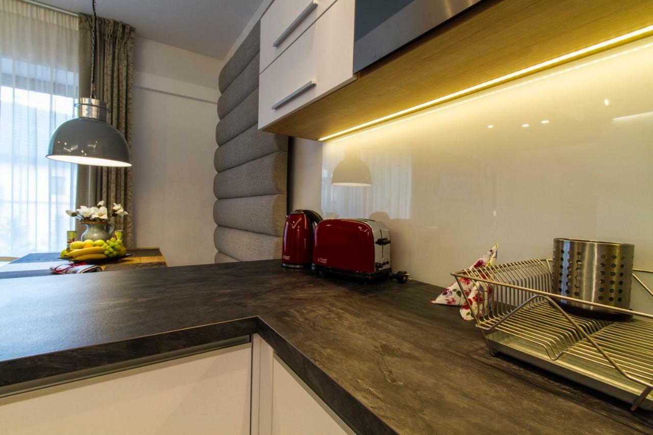 Apartament Pajo I -Rezydencja Tatry--Grota Solna--Taras--Garaz Podziemny ザコパネ エクステリア 写真